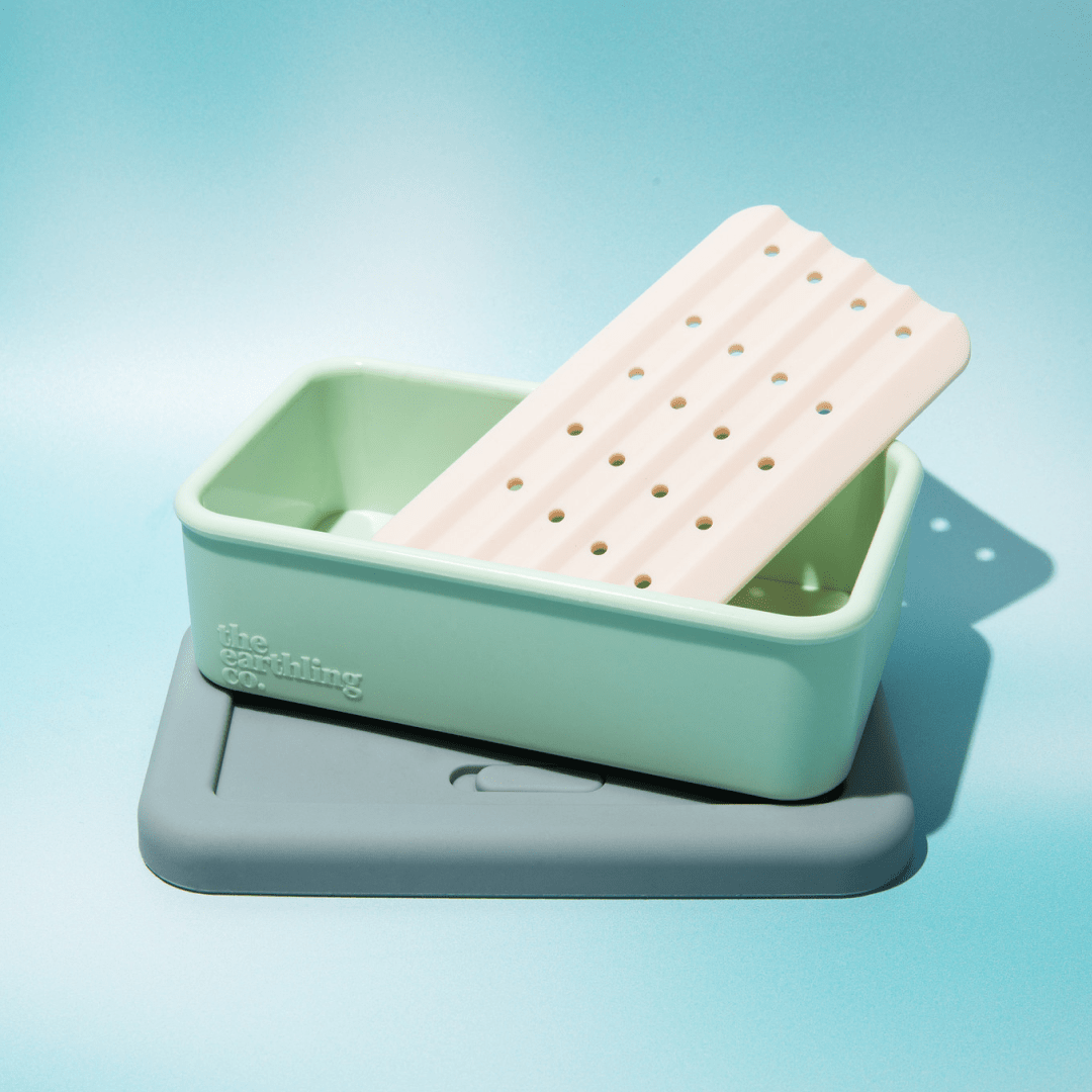 The Earthling Co. - Travel Case: Lagoon
